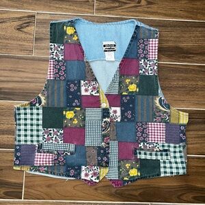Vintage CottageCore MDM Plaid Floral Patch Work Button Up Vest